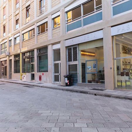 Apartamento La Casa Di Abbi Lecce Exterior foto